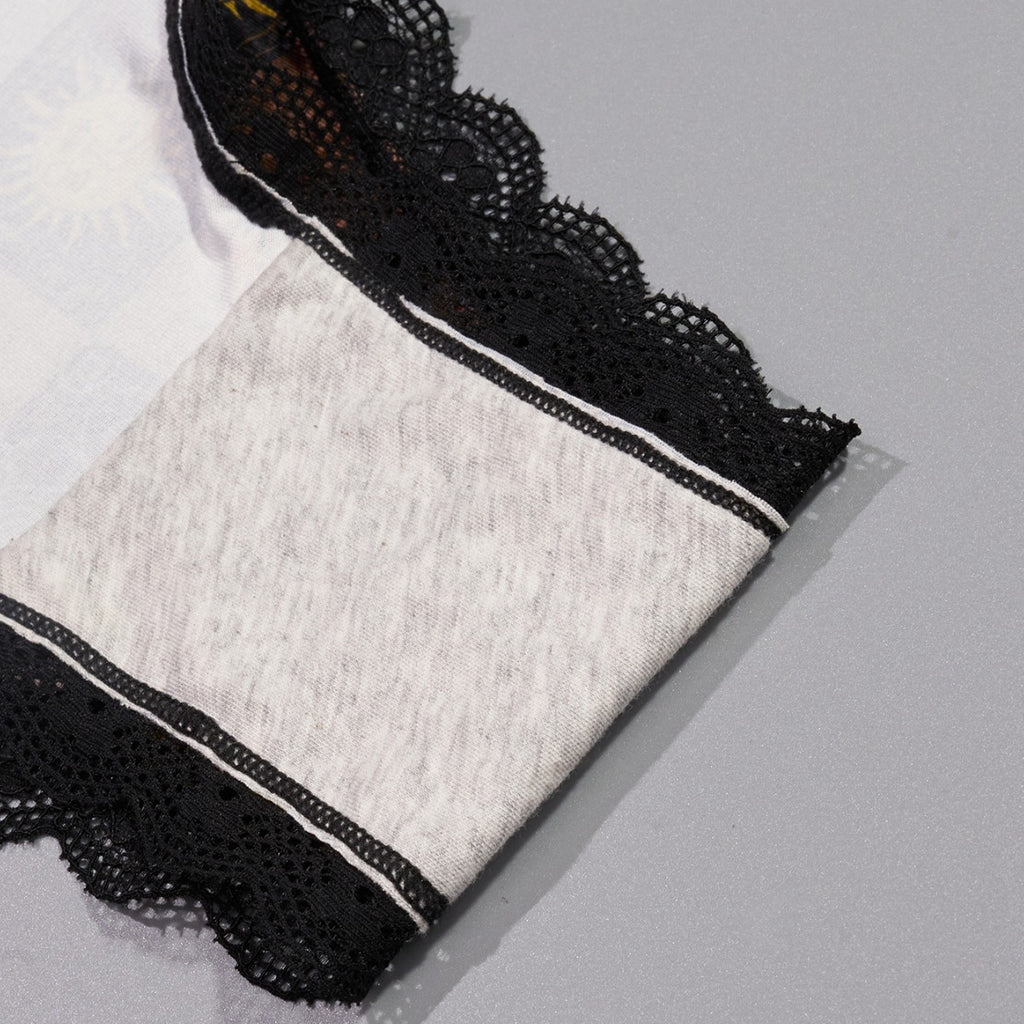 Lace Panties featuring a set of three plus size low waist seamless designs with sun and moon patterns. Lace Panties featuring a set of three plus size low waist seamless designs with sun and moon patterns.