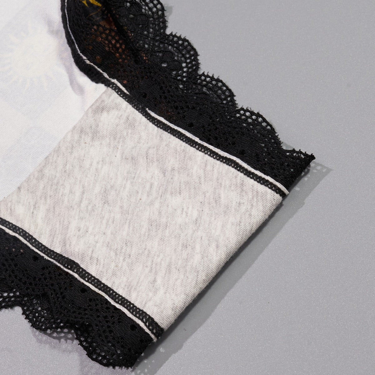 Lace Panties featuring a set of three plus size low waist seamless designs with sun and moon patterns. Lace Panties featuring a set of three plus size low waist seamless designs with sun and moon patterns.
