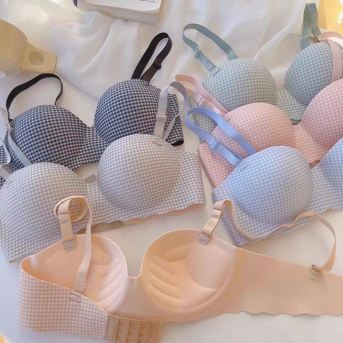 One-piece Seamless Bras Sweet And Comfortable