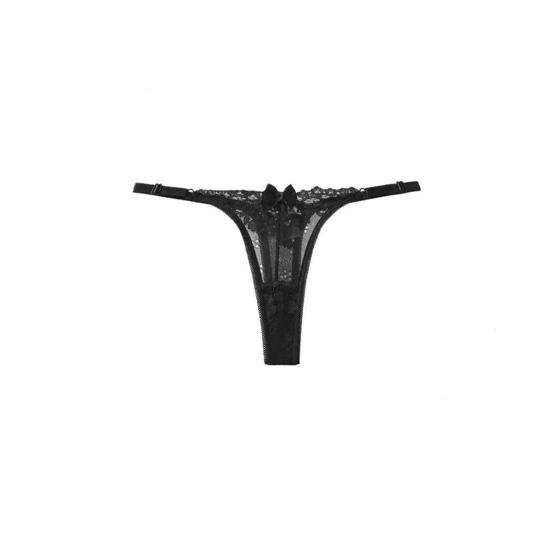 Low-rise lace g-string