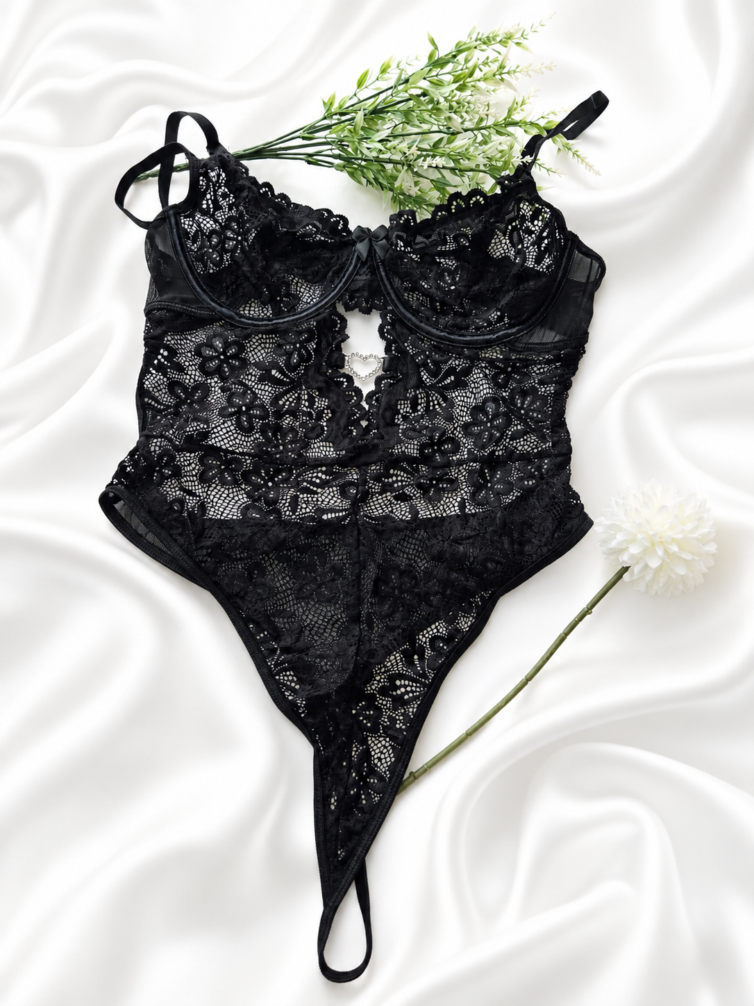 Vlu~bélle lace mesh babydoll