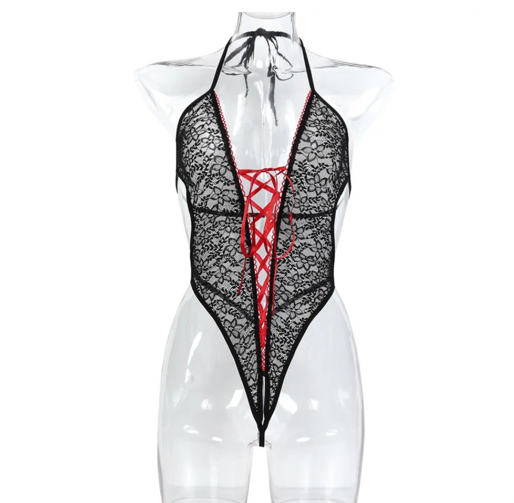 One piece halter neckline by Vlu~bélle